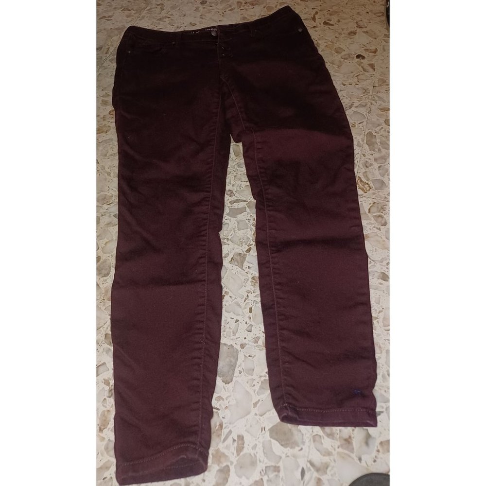 Mossimo's Mid-Rise Skinny Jeans Women's SZ 8 Deep Burgundy